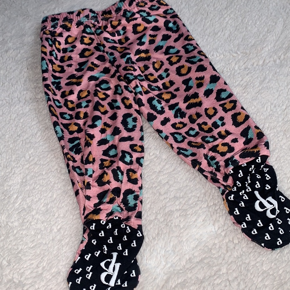 NWT Posh Peanut Roxy Tie Front Ruffled Kimono Set PINK LEOPARD 0-3M - Picture 9 of 11
